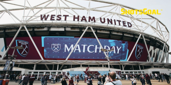 London Stadium - Ikon Sepak Bola di Jantung London