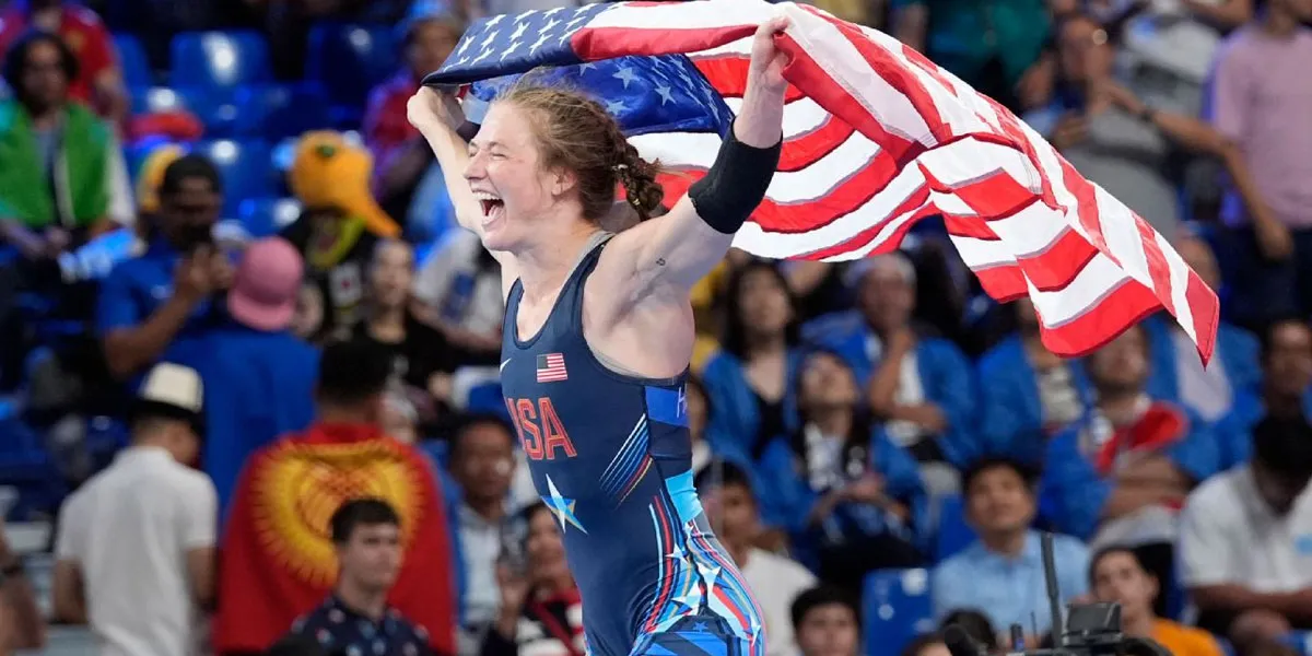 Sarah Hildebrandt Bergabung dengan Real American Freestyle Pimpinan Hulk Hogan