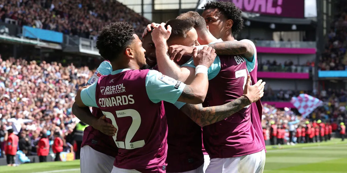 Burnley Awali Musim dengan Kemenangan Tuntas atas Sunderland!