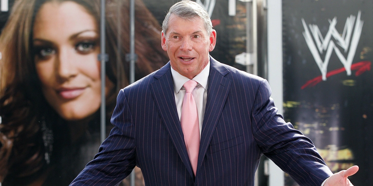 Karier-McMahon-yang-Penuh-Kontroversi